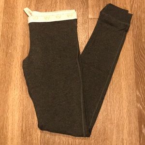 Victoria’s Secret (PINK): Grey Ribbed leggings